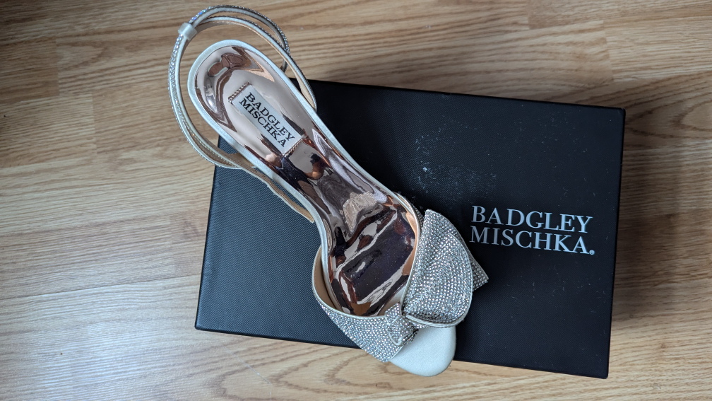 Badgley Mischka Embellished Sandals - photo 4