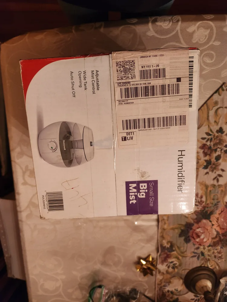 Honeywell Mistmate Humidifier - Small Size, Big Mist! thumbnail