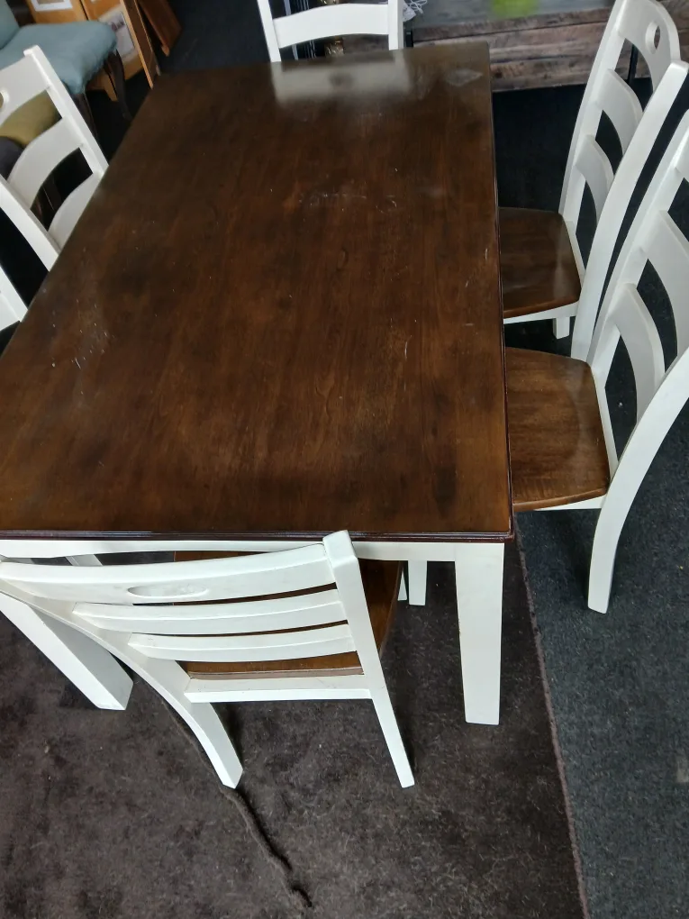 di ing table and 6 chears thumbnail