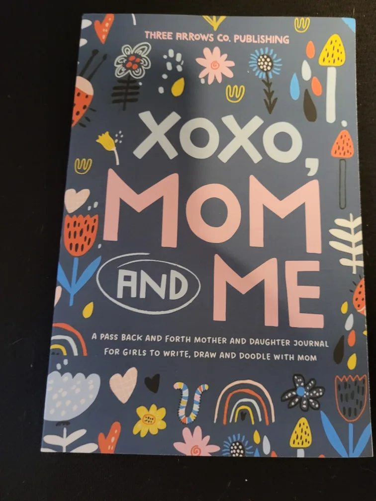 XOXO, Mom and Me Journal thumbnail