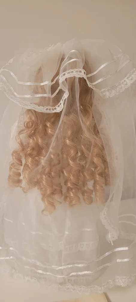 Porcelain Bride Doll 🇨🇦🍁 image indicator(4)