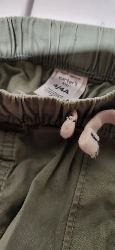 Carter's Kid Shorts - Size 4/4A🇨🇦 thumbnail