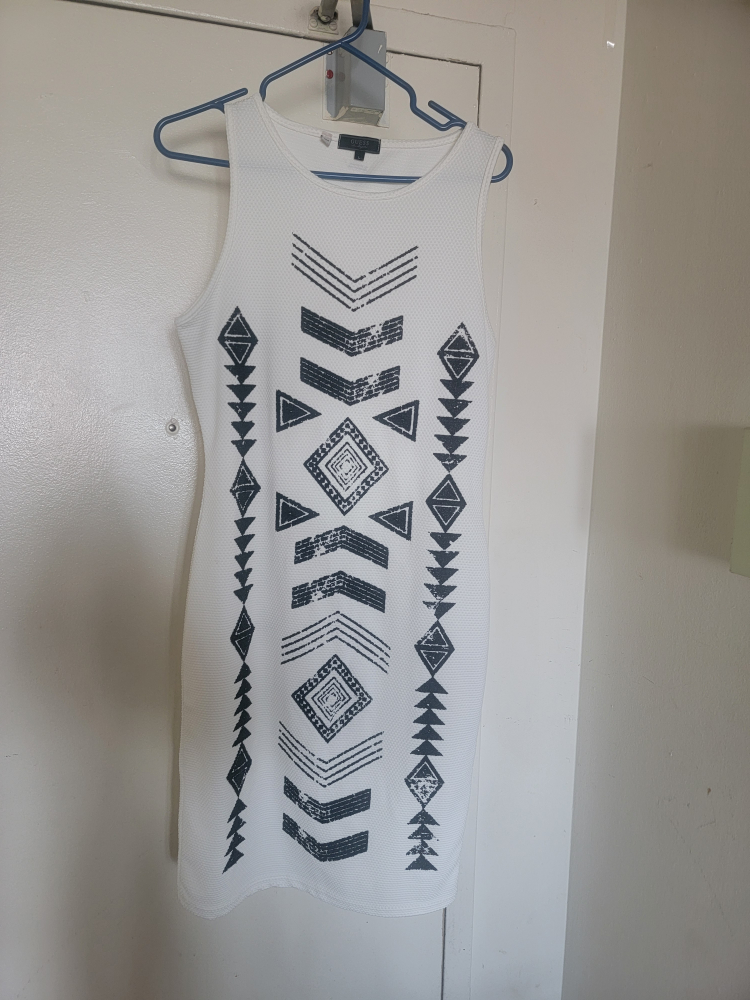 Guess White & Black Dress - Size L