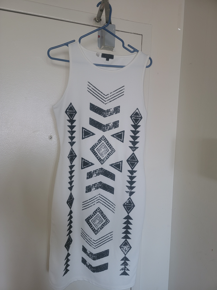 Guess White & Black Dress - Size L - photo 3