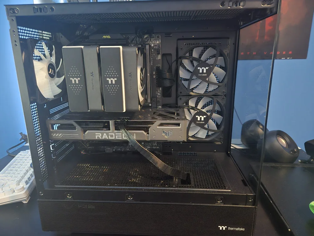 Custom Gaming PC image indicator(3)