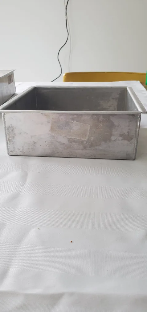 Crown Cookware Baking Pan - Made in Canada thumbnail