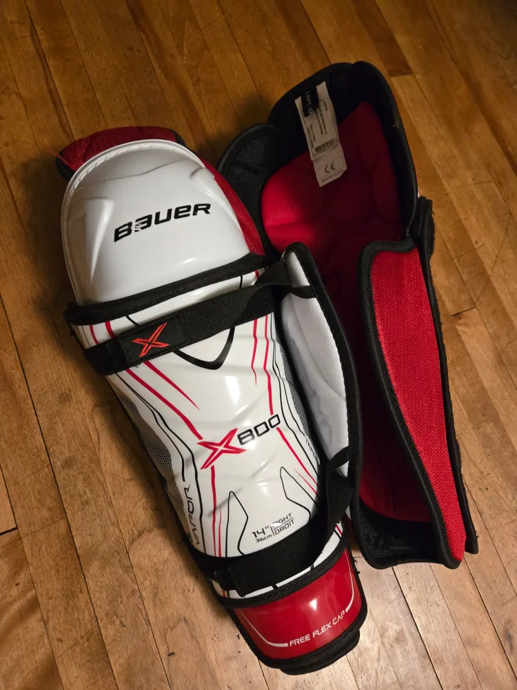 Bauer hockey shin guards 14" thumbnail