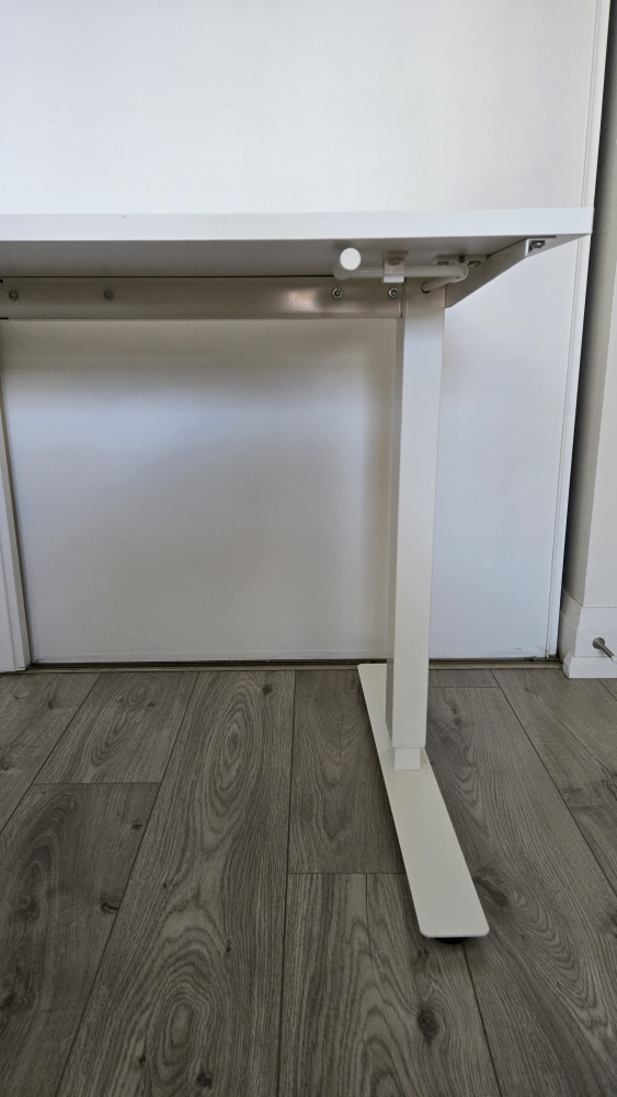 White Adjustable Standing Desk - photo 5