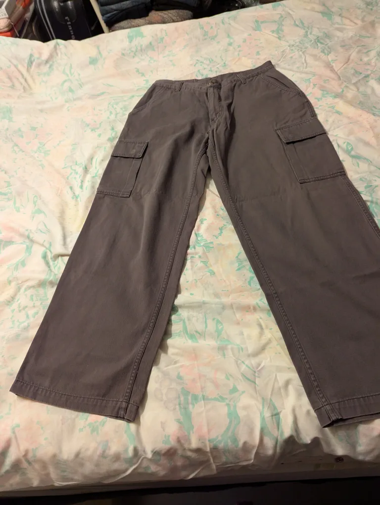 Levi Strauss & Co. Grey Cargo Pants thumbnail