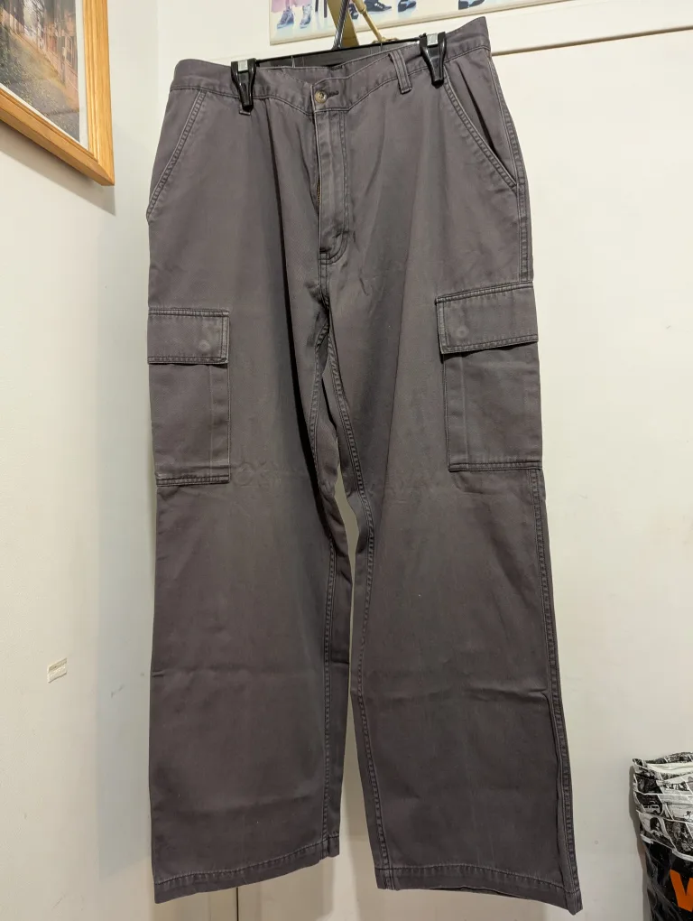 Levi Strauss & Co. Grey Cargo Pants image indicator(8)