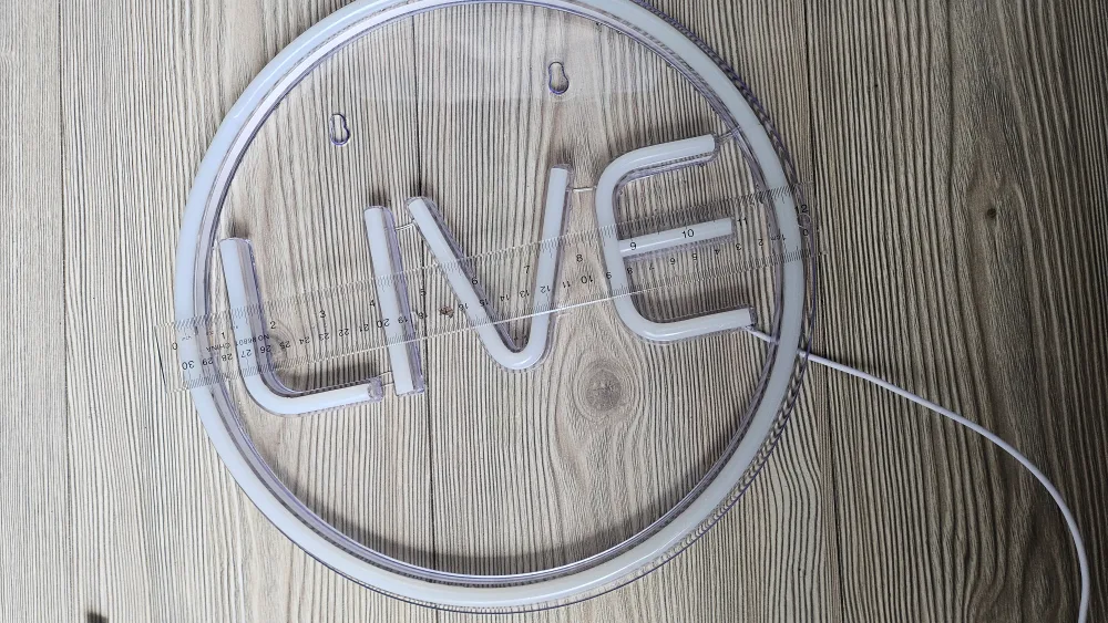 LIVE neon sign image indicator(2)