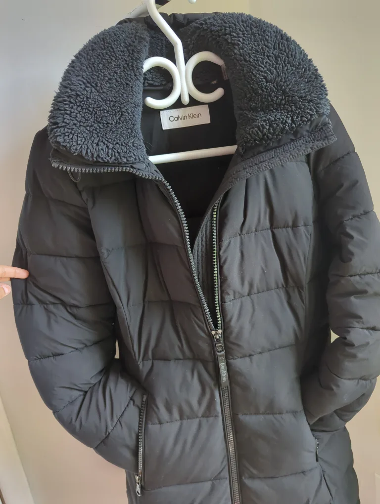 Calvin Klein Black Puffer Jacket - XS thumbnail
