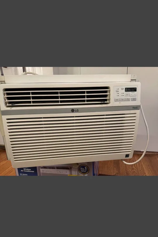 (Free Delivery) 10,000 BTU LG Window Air Conditioner thumbnail