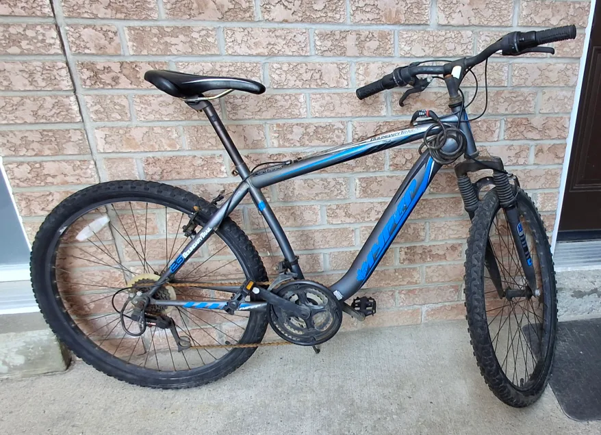 Boundary Trail Hyper Bicycle thumbnail