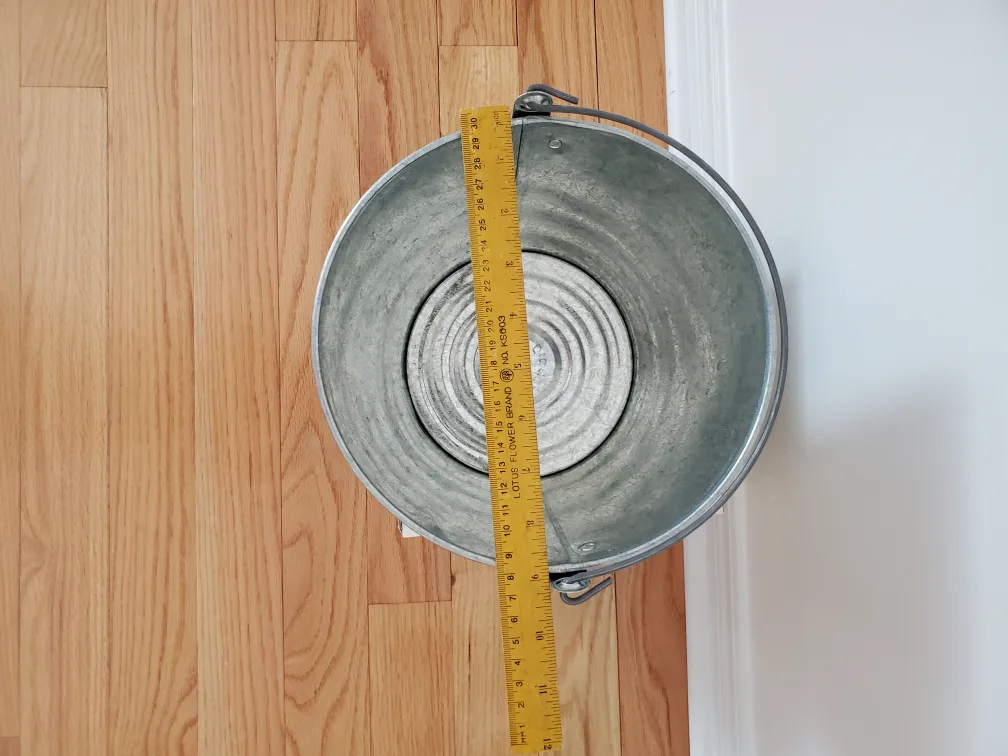 Corona Extra Bucket - Six Pack and a Bucket image indicator(2)