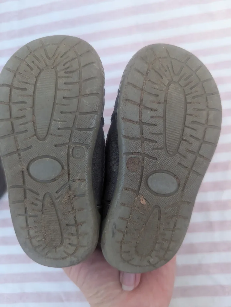 Geox Baby Shoes, Size 6 image indicator(7)