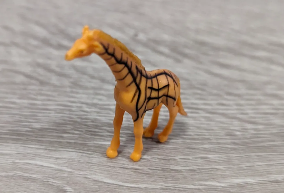 Toy Giraffe Figurine thumbnail
