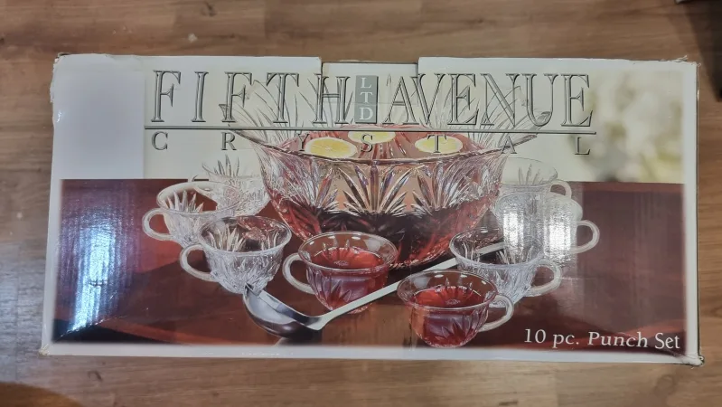 Fifth Avenue Crystal 10 pc. Punch Set thumbnail