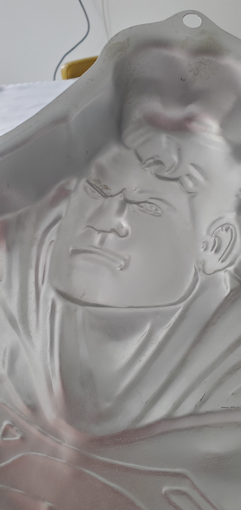Superman Cake Pan - photo 2