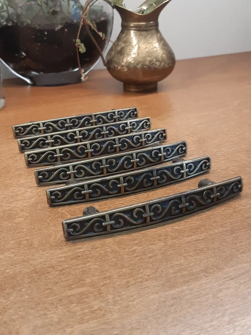 Antique Bronze Cabinet Pulls - Set of 6 image indicator(4)