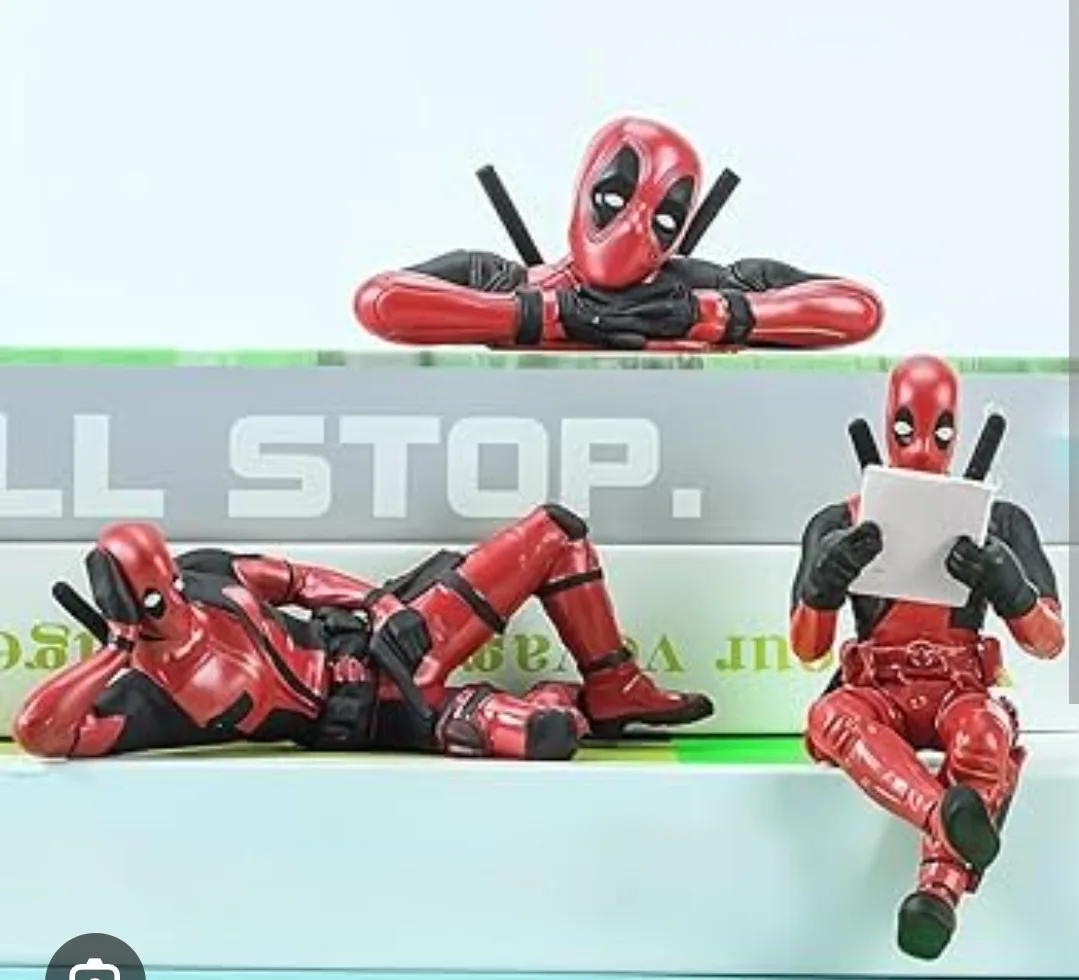Deadpool Action Figure Set image indicator(2)