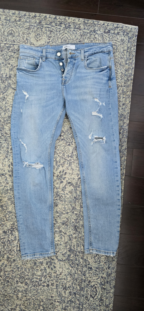 Zara Man Ripped Jeans, Size 32