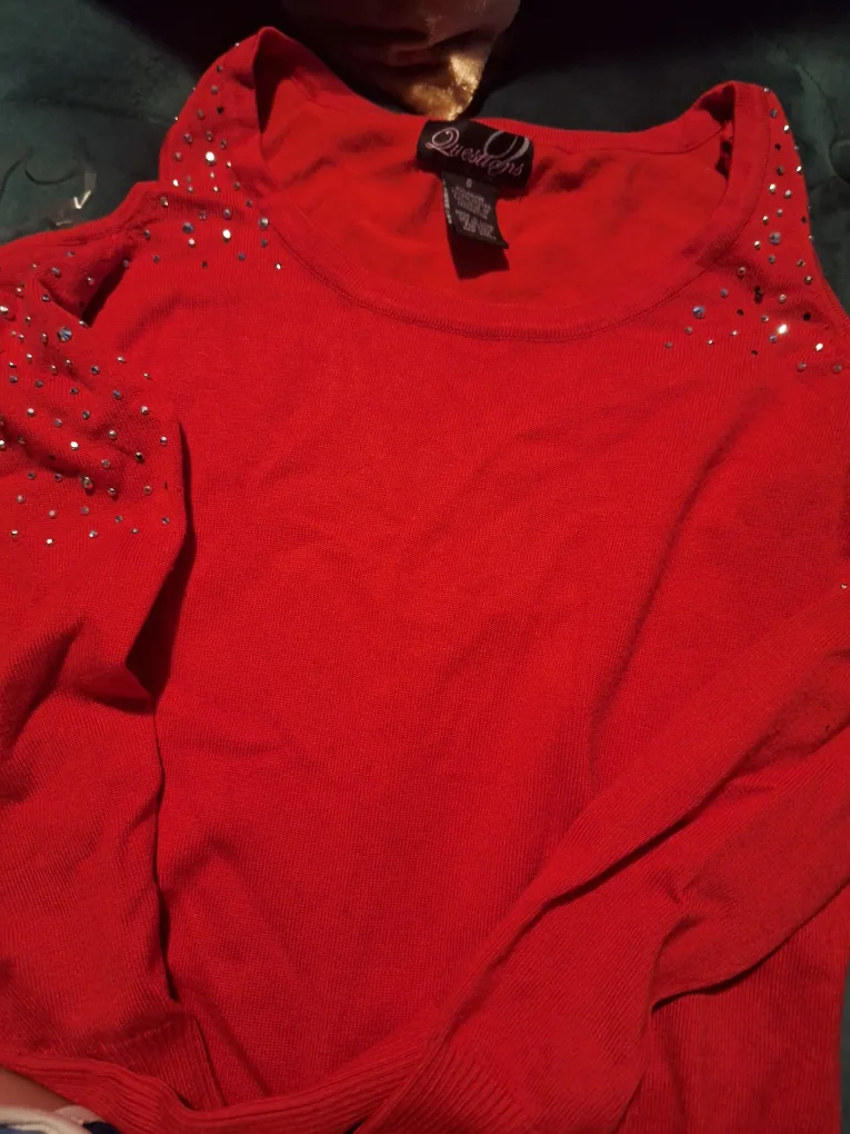 Questions Red Rhinestone Cold Shoulder Top - Size S thumbnail