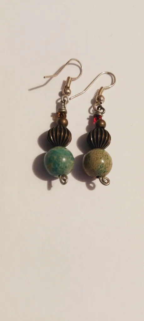 Cute Silver Earrings with Genuine Stones thumbnail