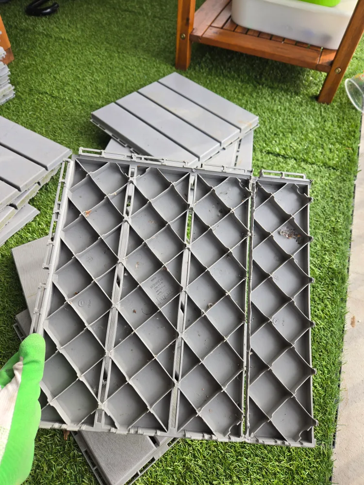 79 ikea runnen light grey tiles 1ft x 1ft image indicator(4)