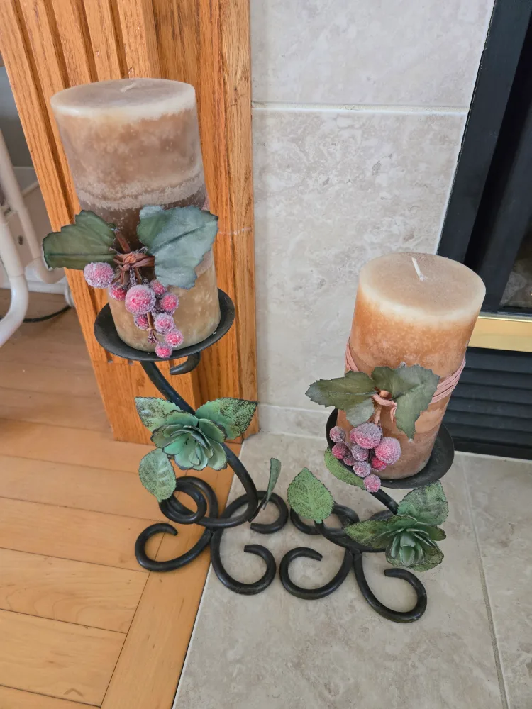 Candle Holder Set - Floral Design image indicator(2)