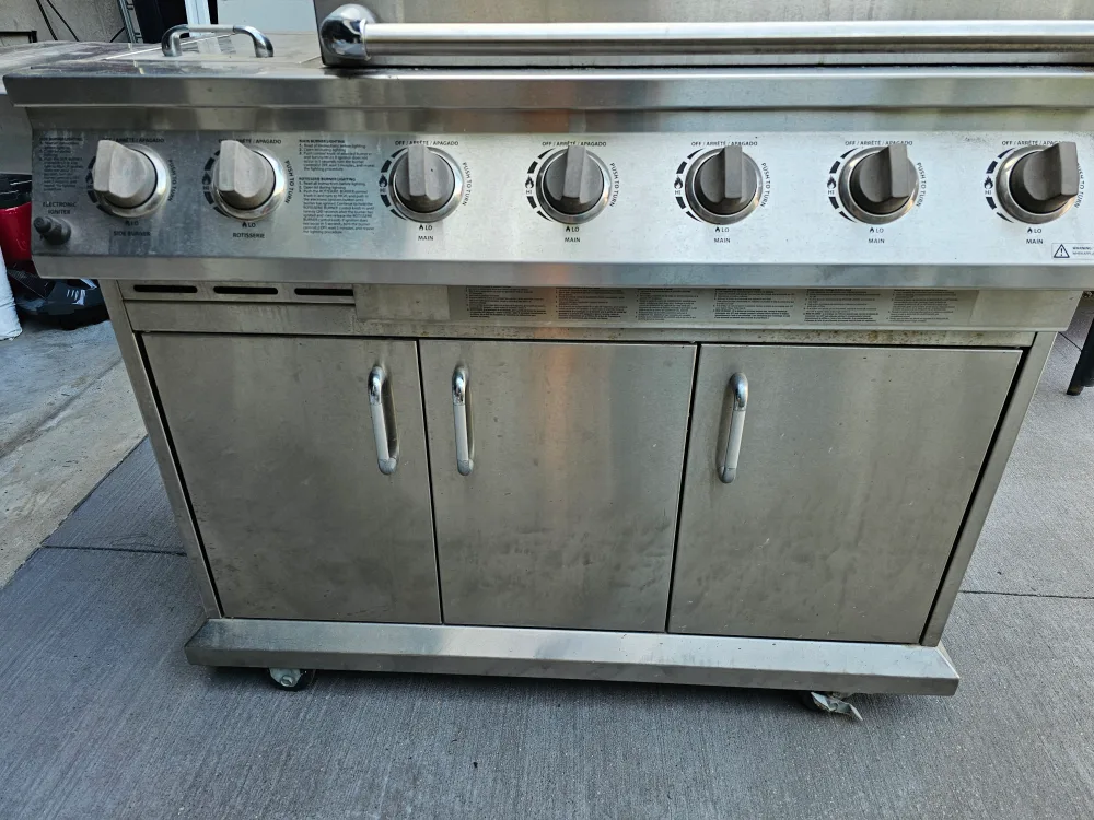 Ducane Stainless Steel BBQ Grill image indicator(2)