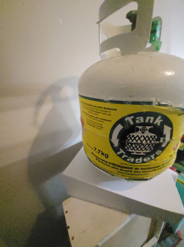 Tank Traders 7.7kg Propane Tank - photo 3