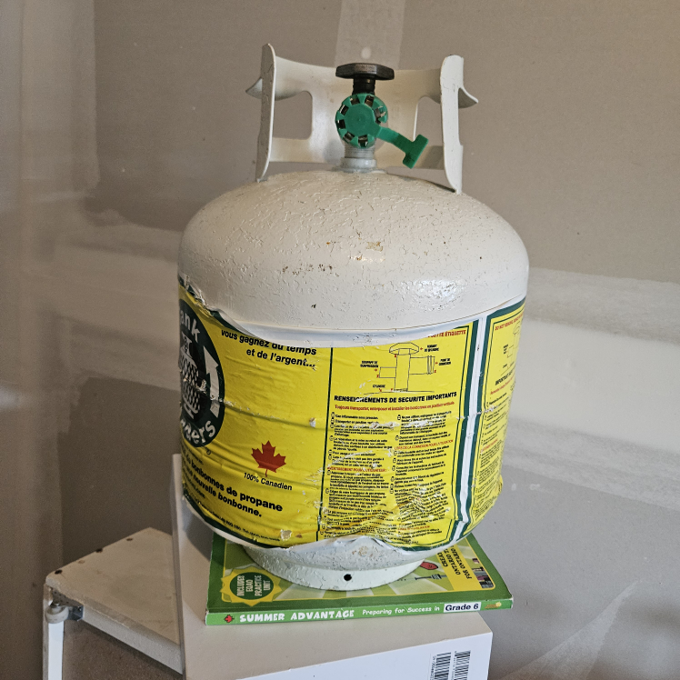 Tank Traders 7.7kg Propane Tank - photo 4