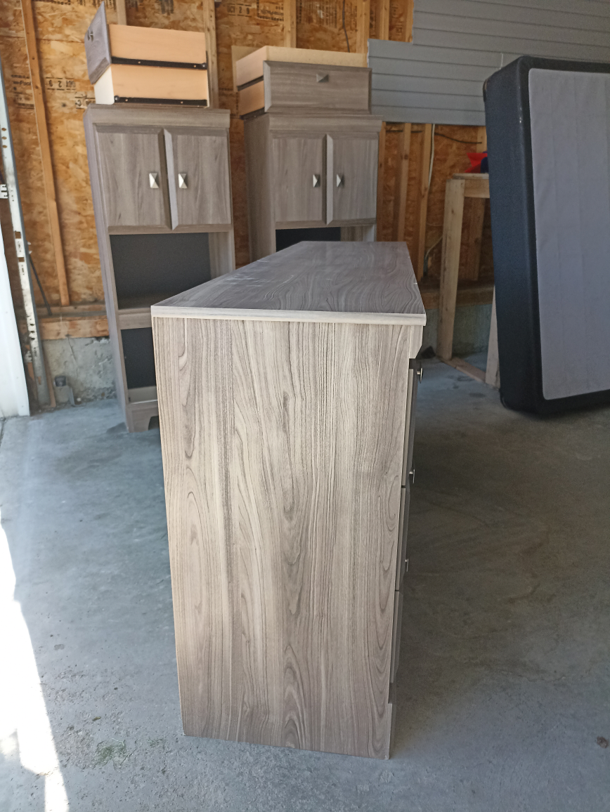 Wood Dresser - Six Drawer - photo 2