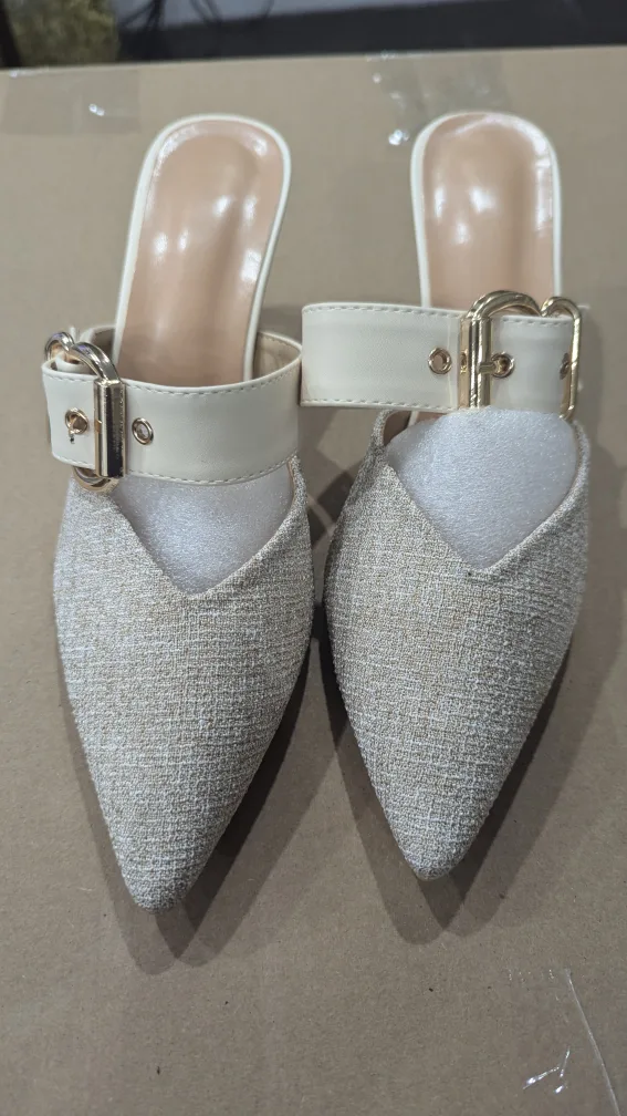 Size 43 Heels thumbnail