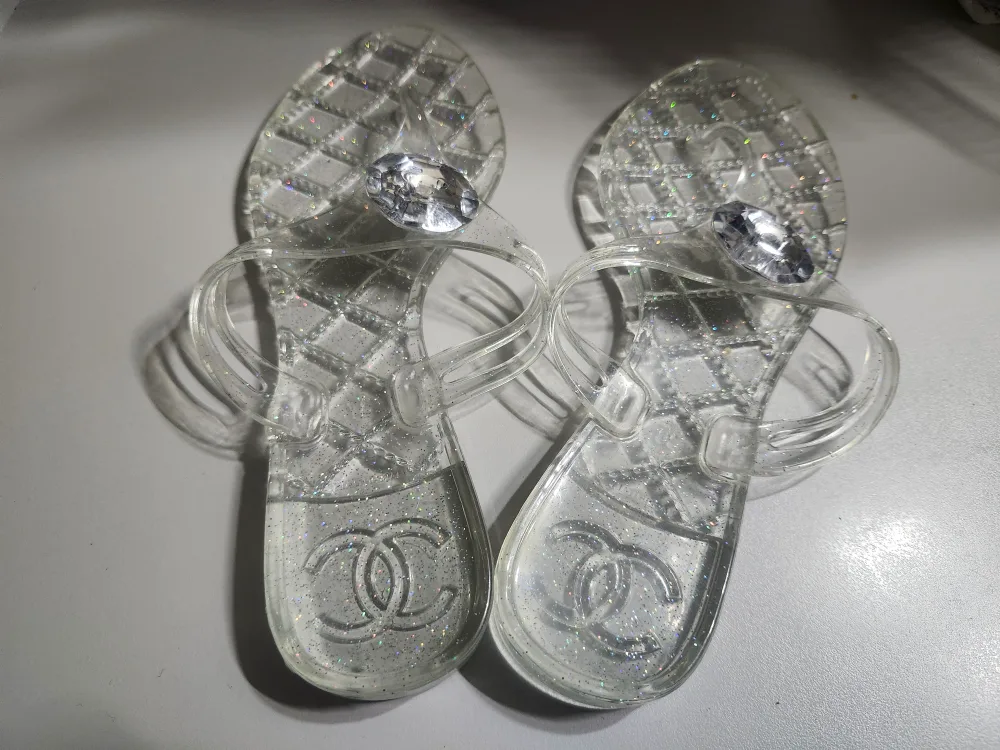 Clear Jelly Thong Sandals for Summer - NEW thumbnail