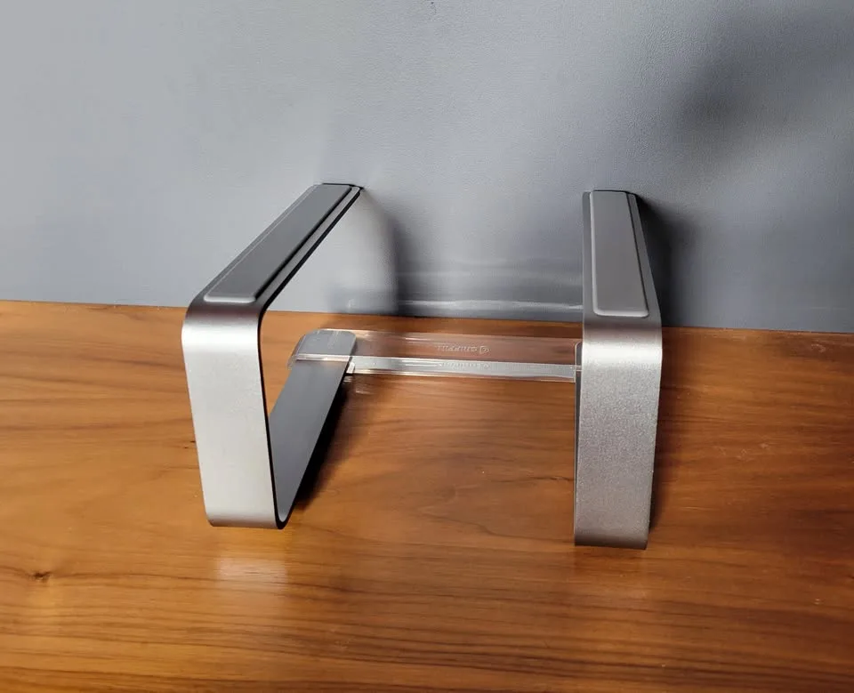 Griffin Elevator Aluminum Macbook / Laptop Stand image indicator(4)