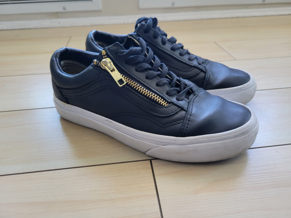 Vans Black Leather Sneakers - Women's Size 5