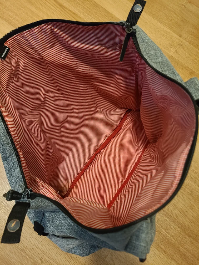Herschel Duffel Diaper Bag image indicator(2)