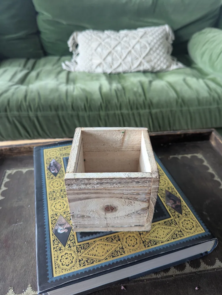 Small Wooden Box thumbnail