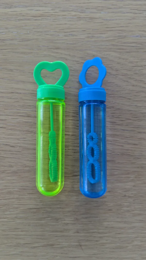 Bubble Wands - Green Heart & Blue Flower thumbnail