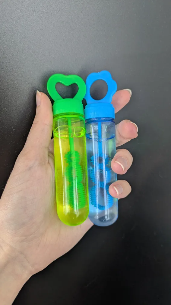 Bubble Wands - Green Heart & Blue Flower image indicator(2)
