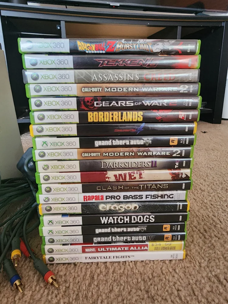 Xbox 360 Console with Games and Controllers image indicator(3)