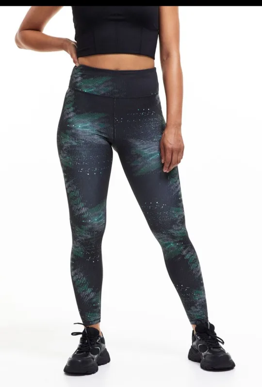NEW H&M Women's Training Tights/Leggings - Size M thumbnail