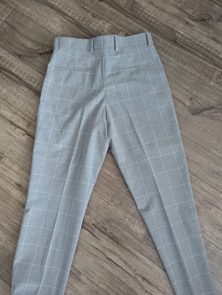 H&M Grey Plaid Dress Pants - 30R image indicator(4)