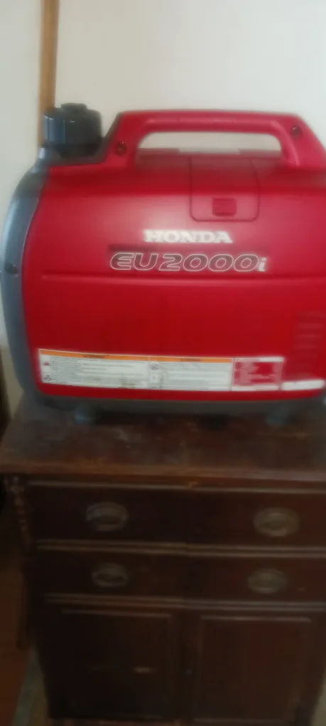 Honda EU2000i Generator thumbnail