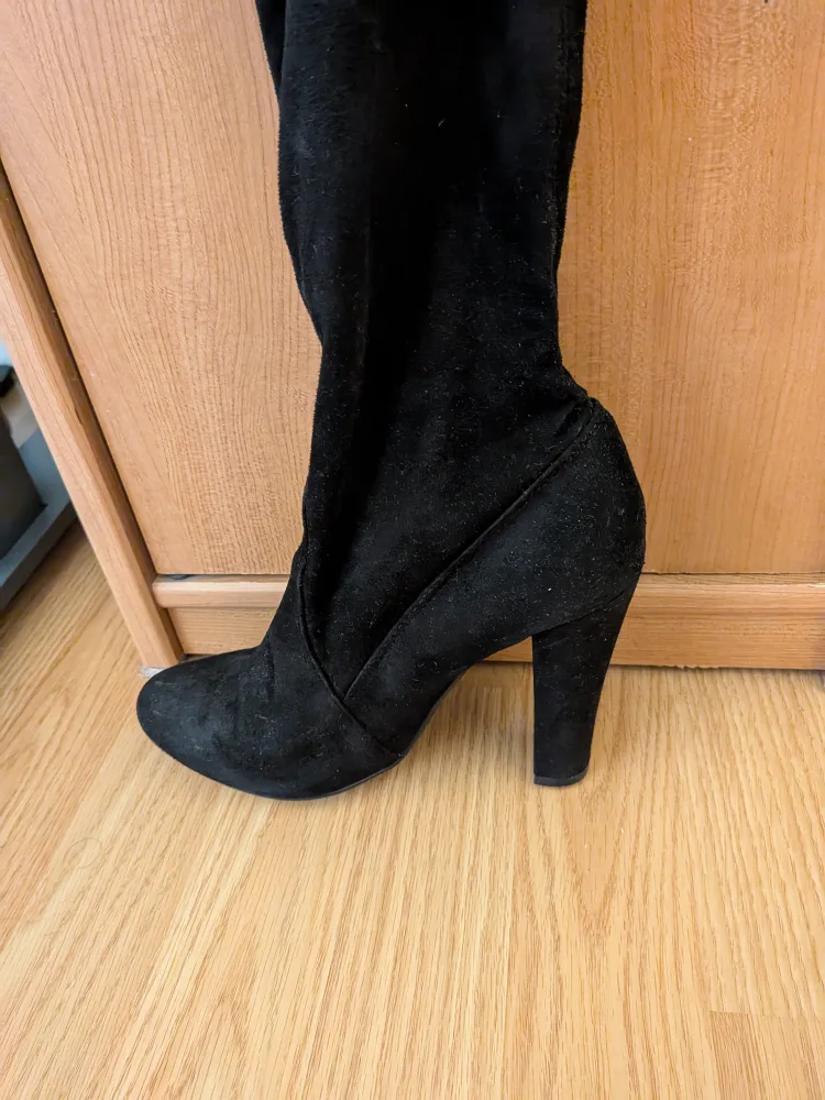 Steve Madden Black Knee High Swede Heeled Boots image indicator(3)
