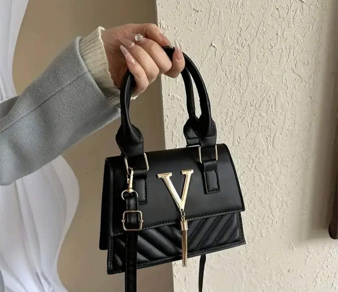 Black 'V' Detail Handbag thumbnail