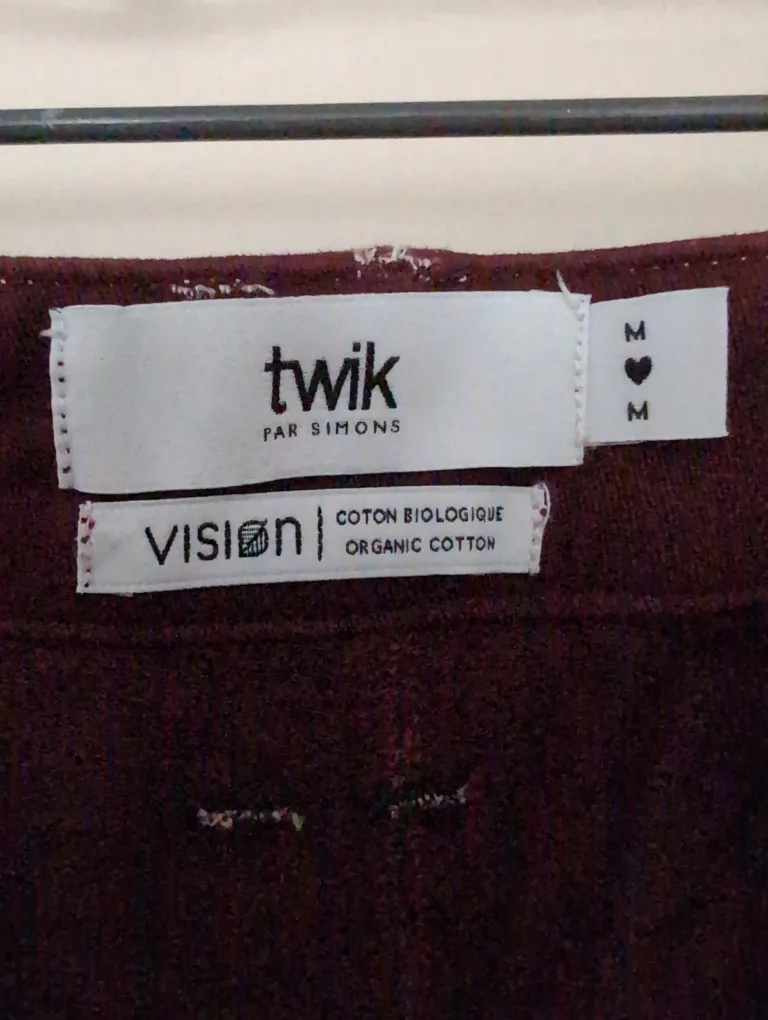 🇨🇦Twik par Simons Burgundy Cargo Pants - Size M image indicator(2)