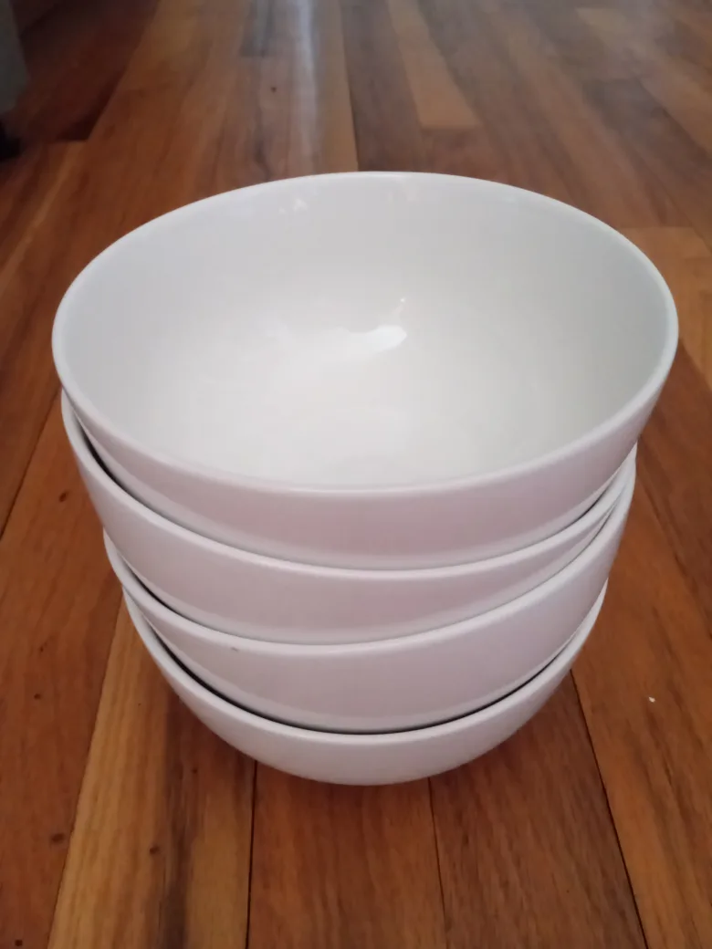 Set of 4 White Bowls thumbnail